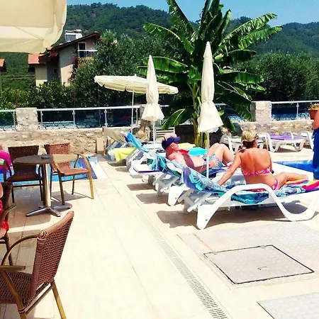 Apart Otel Murat *