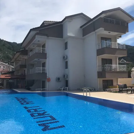 Apart Otel Murat *